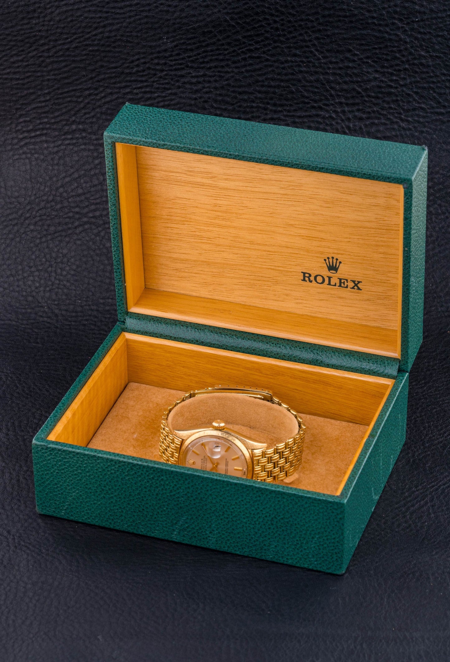 Rolex Datejust Ref. 1602 "Florentine Finish" with a Very Rare Rolex Florentine Bracelet